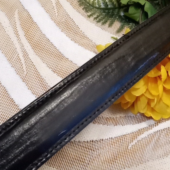 Perry Ellis Leather Belt - Picture 7 of 17